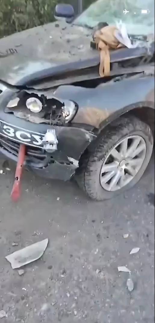 Внедорожник - поврежден