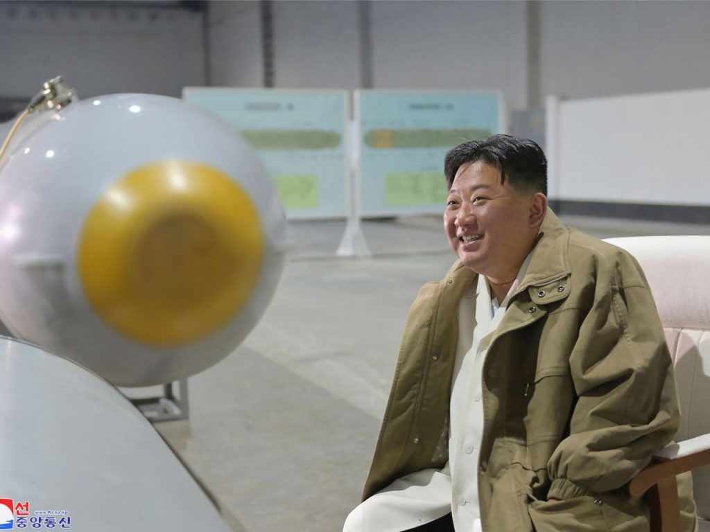 СМИ КНДР опубликовали заявление об испытаниях новой модели подводного ядерного дрона линейки "Хэиль" ("Цунами")