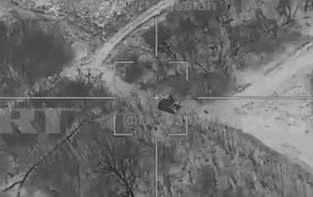 9А35 Стрела-10 - поражена