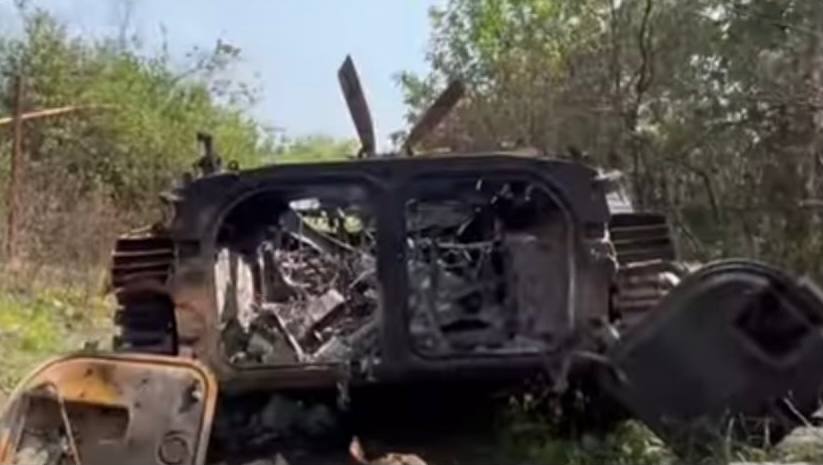 БМП-1 - уничтожена. В юго-восточной части пгт. Белогоровка Луганской области