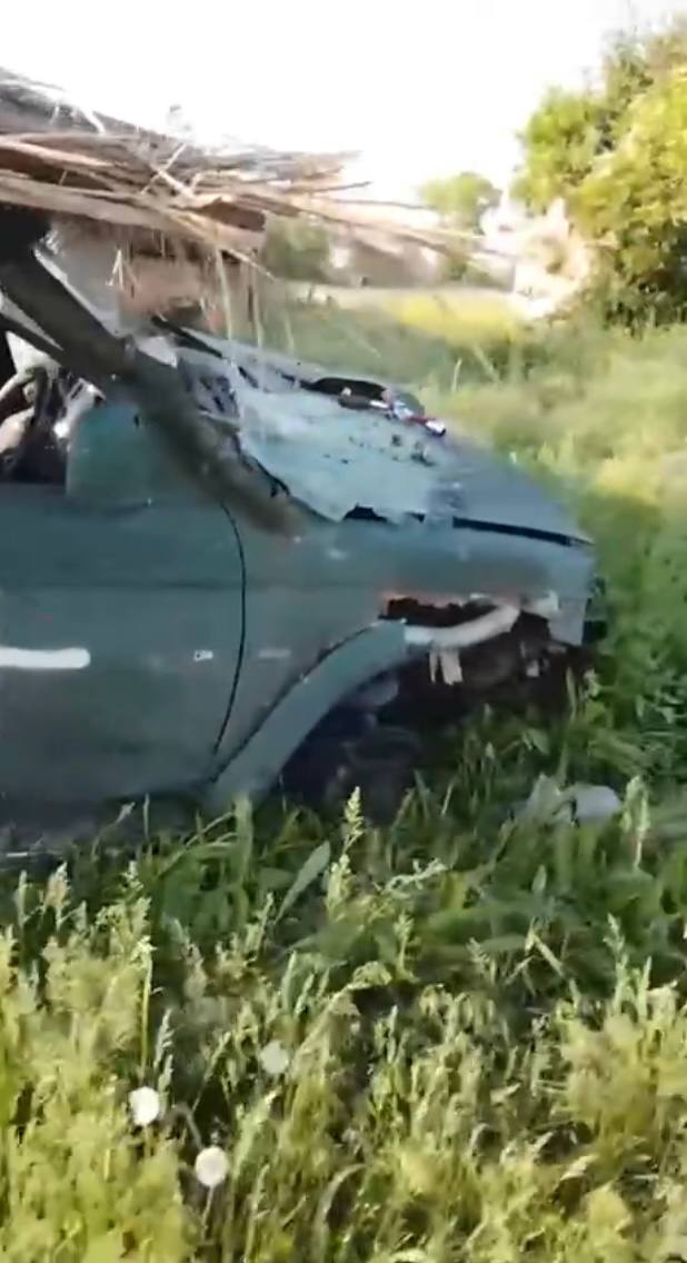 Пикап - уничтожен. Близ г. Марьинка Донецкой области