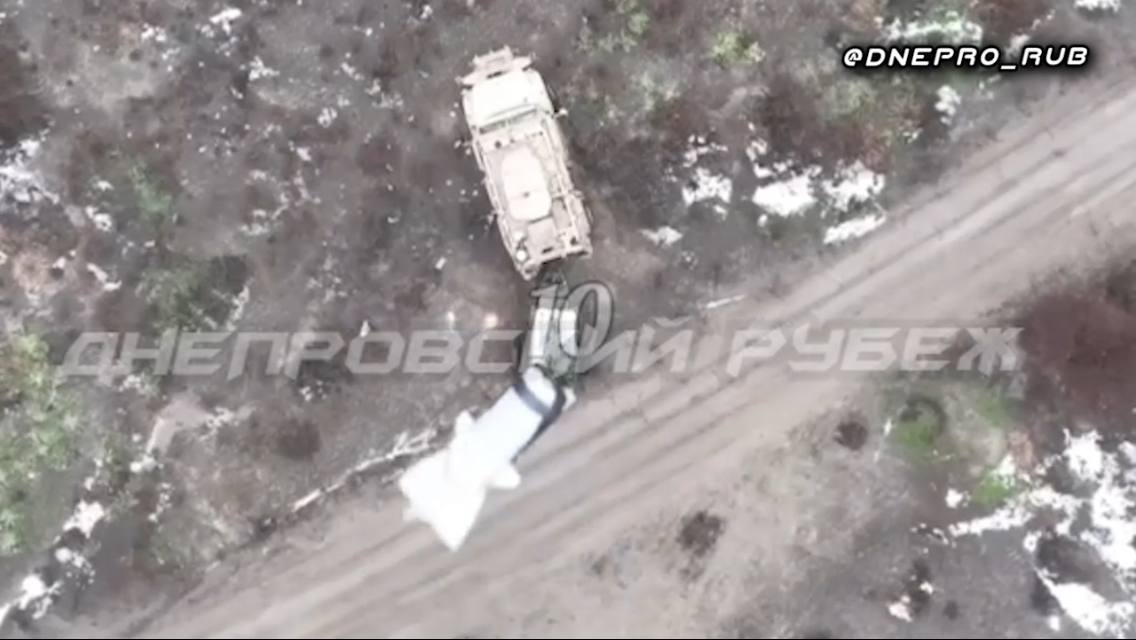 International MaxxPro - уничтожен