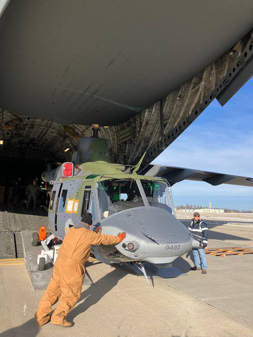 На 22-ю авиабазу ВВС Чехии из США было доставлено ещё два новых многоцелевых вертолета UH-1Y Venom