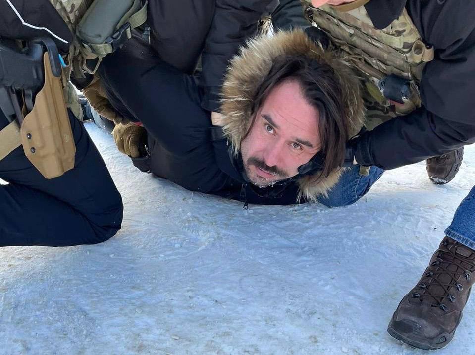 СБУ схватила мужчину, который рассказал в ТикТок, что в поражённом ракетой отеле в Харькове и других гостиницах множество военных