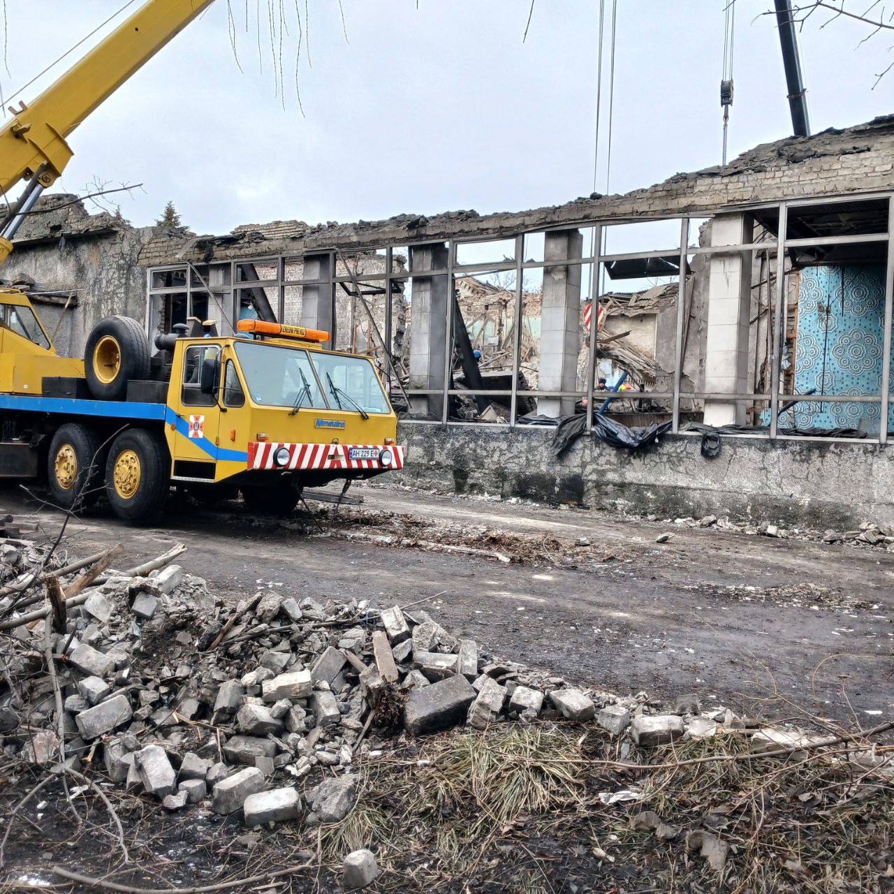 Ночью 20 января ракетным ударом в Мирнограде поражен пункт временной дислокации личного состава 110 бригады ВСУ