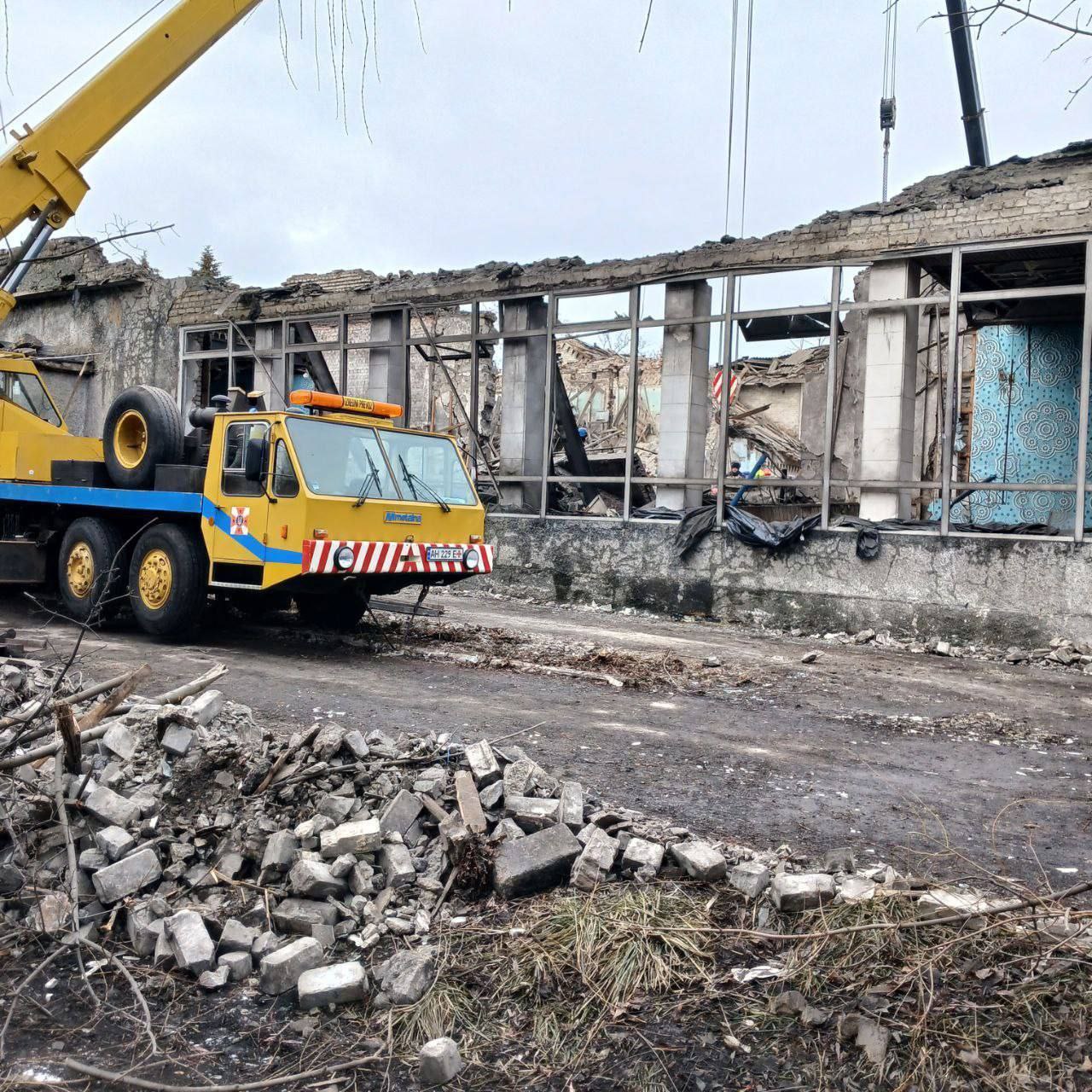 В ночь с 20 на 21 января ракетным ударом в Мирнограде (Димитрове) поражен пункт временной дислокации личного состава 110 бригады ВСУ