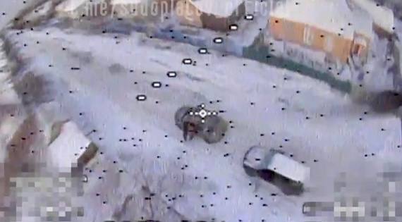 Удар по Renault Duster ВСУ FPV-дроном пp. «Судный день»