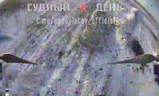 Удар по Nissan Pathfinder R51 FPV-дроном пp. «Судный день»