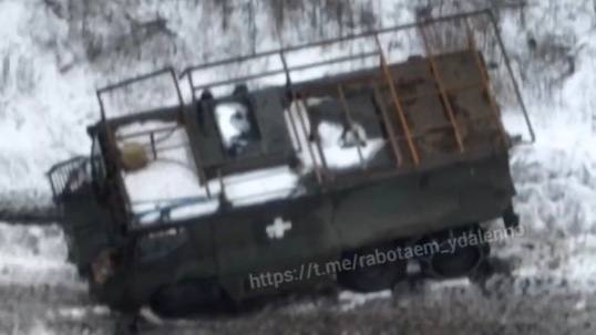 Pinzgauer Vector 718 О/з - поврежден