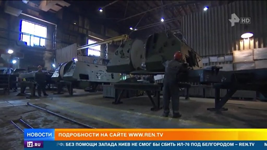 Кадры производства 152-мм САУ "Мста-С" в цехах "Уралтрансмаша"