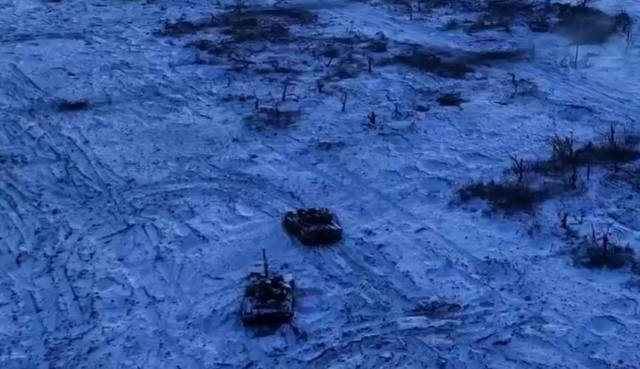 Т-64БВ - поврежден и брошен