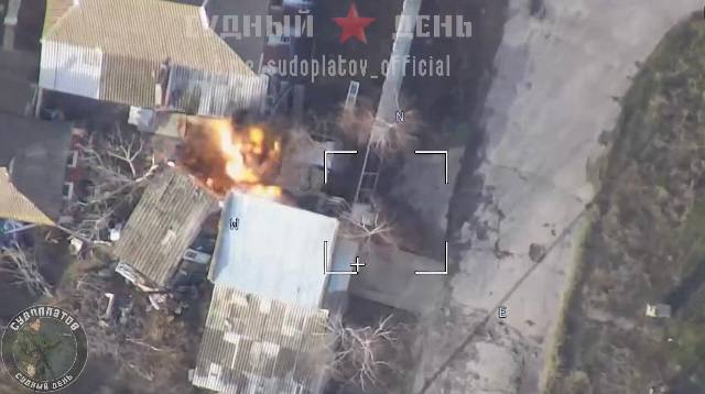 Внедорожник - поражен. На улице Комсомольская, с. Станислав Херсонская область