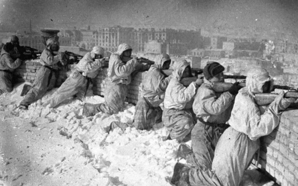 2 февраля 1943 года – День разгрома советскими войсками немецко-фашистских войск в Сталинградской битве