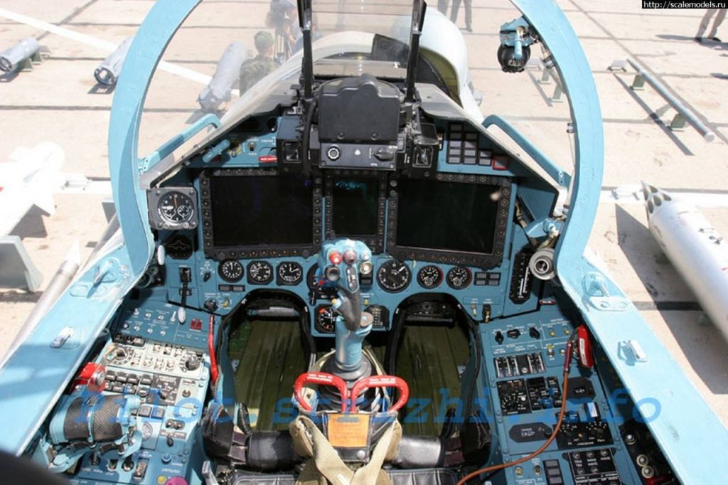 Су-27СМ3 для ВВС(ВКС) России в цехах КнААЗ. Архив.