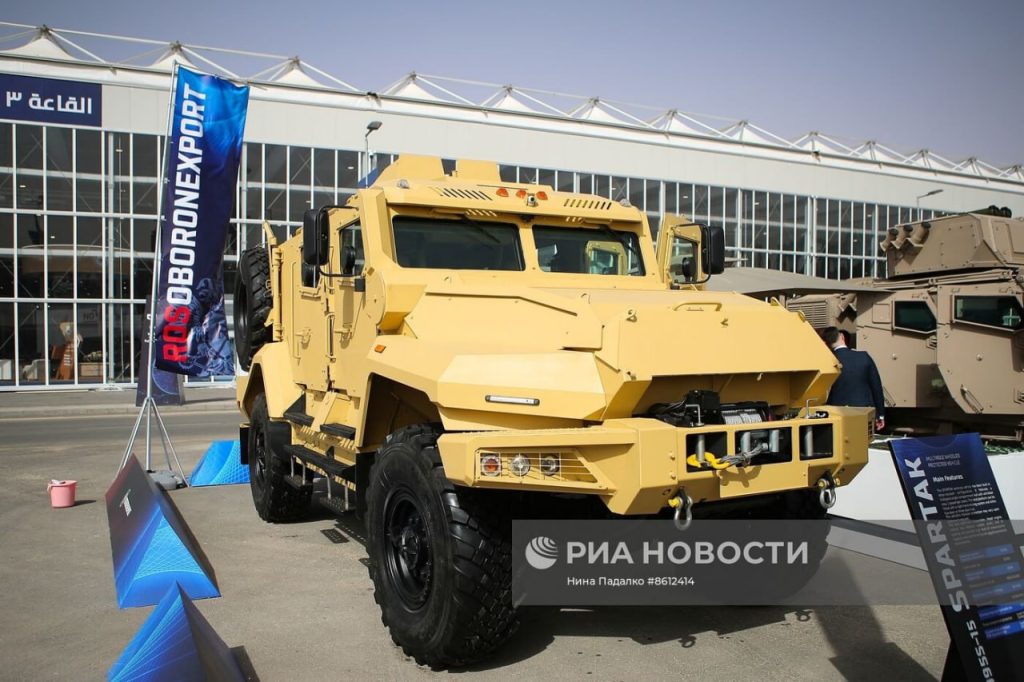 Российские образцы вооружения и военной техники на 2-я Всемирной оборонной выставке "World Defense Show"
