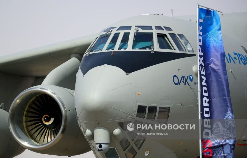 Российские образцы вооружения и военной техники на 2-я Всемирной оборонной выставке "World Defense Show"