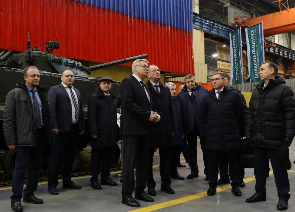 Кадры посещения секретарем СБ РФ Николаем Патрушевым Курганмашзавода