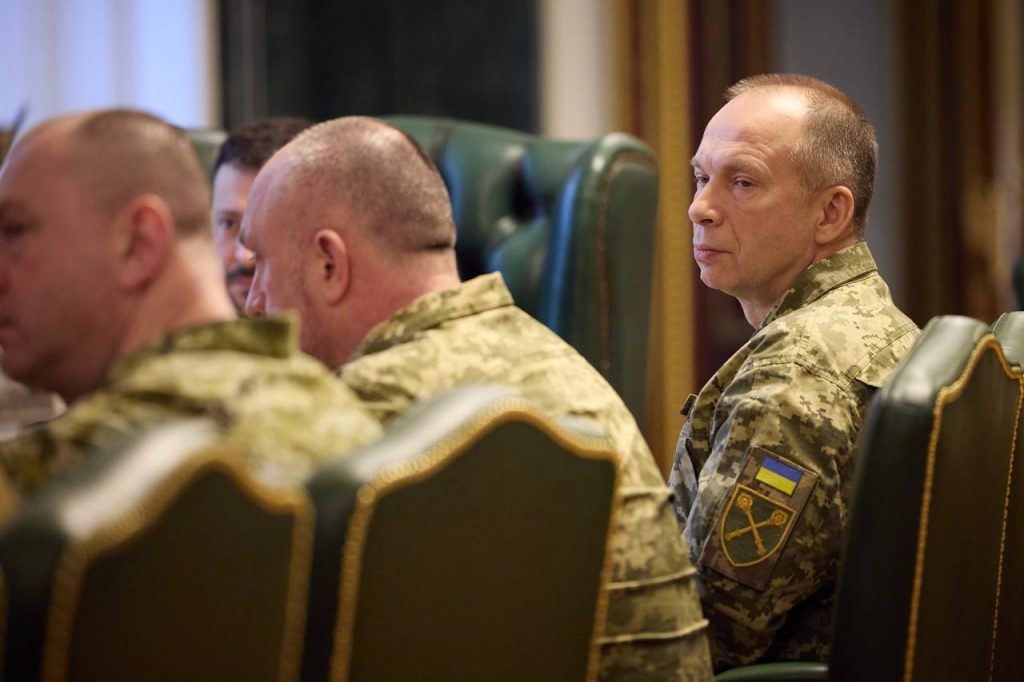 Зеленский анонсировал новую волну увольнений в штабе ВСУ