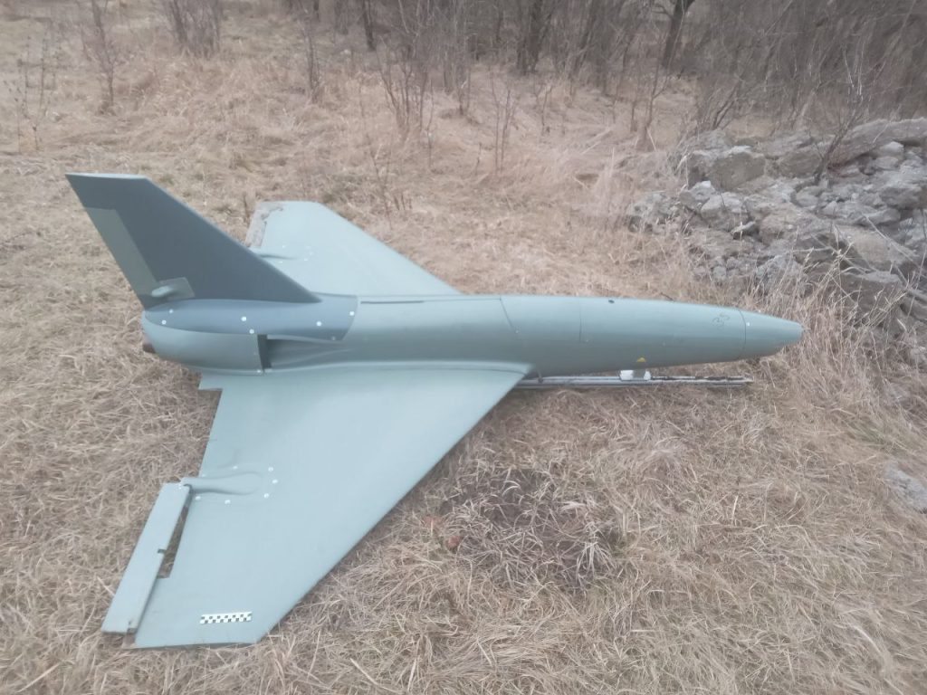 Глава ДНР показал перехваченный британский реактивный беспилотник-камикадзе Banshee Jet-80