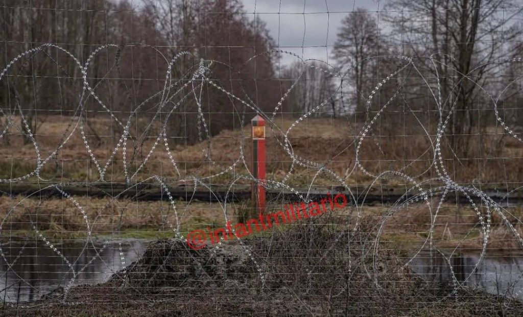Появились новые фотографии украинских укреплений на границе с Белоруссией в Волынской области