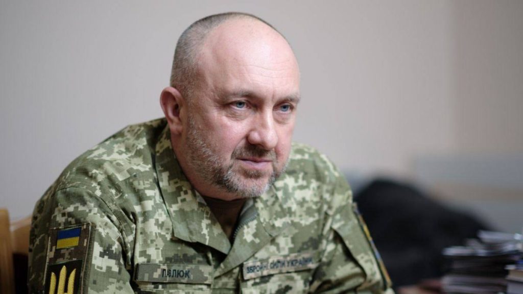 Украина готовилась к отражению полномасштабной агрессии 5 месяцев (но это не помогло 🤣), — командующий Сухопутными войсками ВСУ