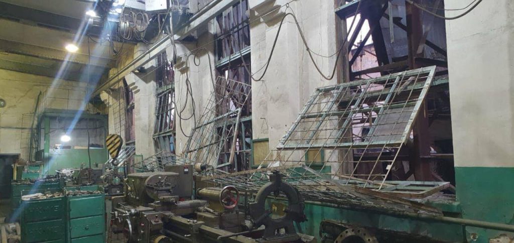 Кадры последствий ударов по территории ЧАО «НКМЗ» в Краматорске