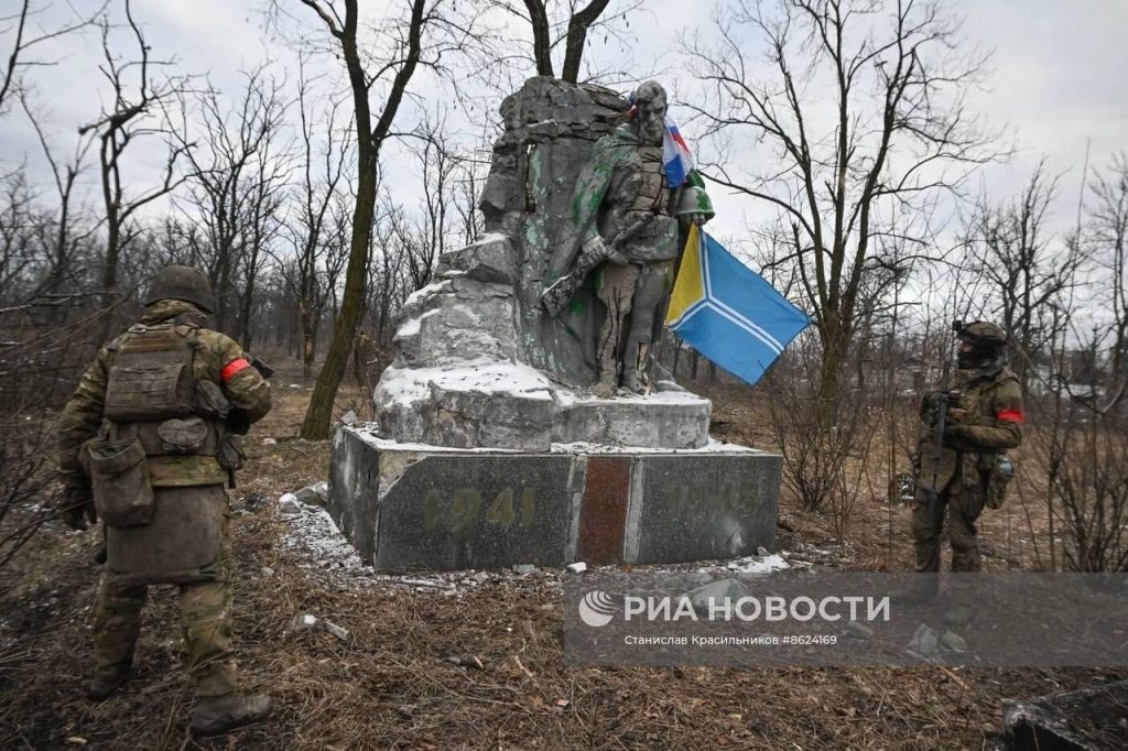 Штурмовики одного из соединений ЦВО в Авдеевке