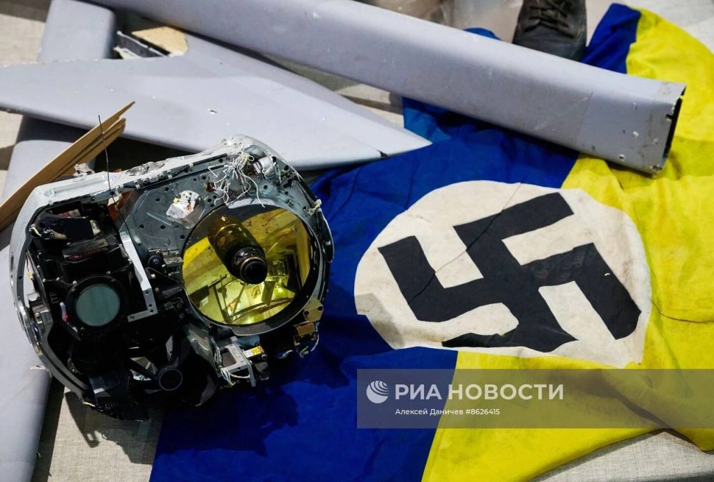 Открытие выставки трофейных БПЛА ВСУ в Военно-историческом музее артиллерии, инженерных войск и войск связи в Санкт-Петербурге