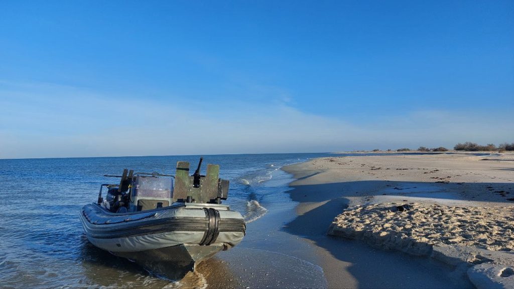Дополнительное фото приплывших на Тендровскую косу украинских спецназовцев из 73-го морского центра ССО и фактическое подтверждение о провале операции