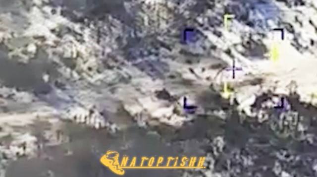 Т-64БВ - поврежден и брошен. У с. Синьковка Харьковской области