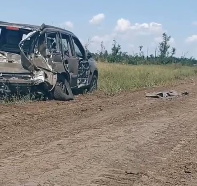 Внедорожник - поврежден. В Запорожской области