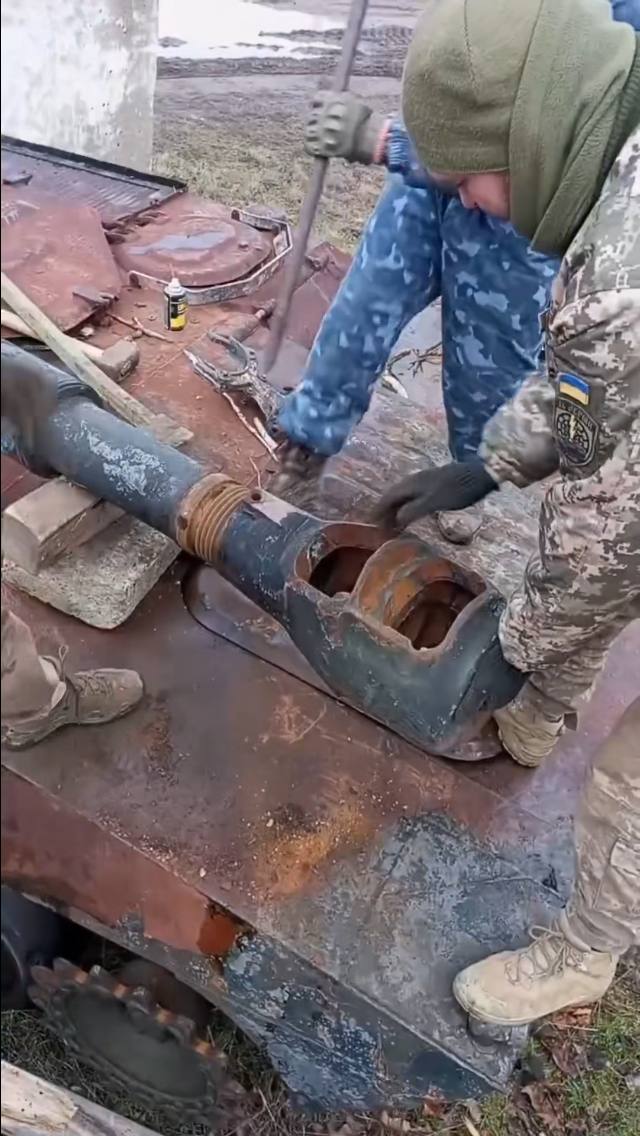2С1 Гвоздика - уничтожена. Где-то в зоне СВО