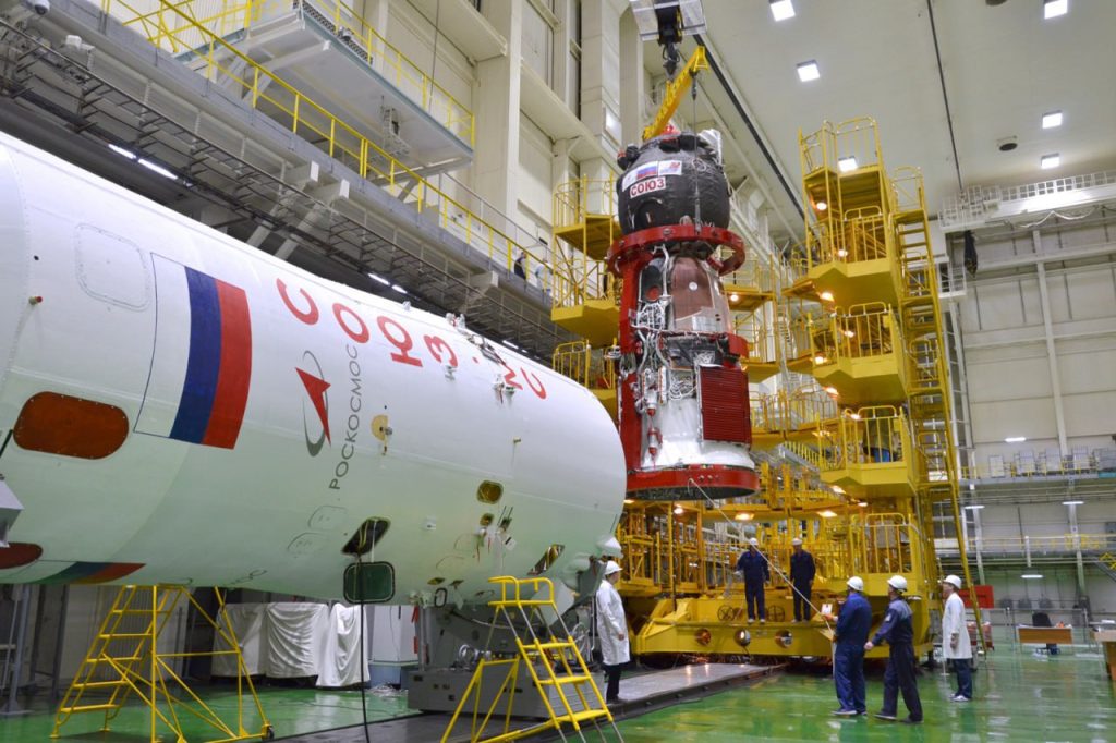 "Союз МС-25" отправлен в вакуумную камеру для испытаний самого корабля и его бортовых систем на герметичность