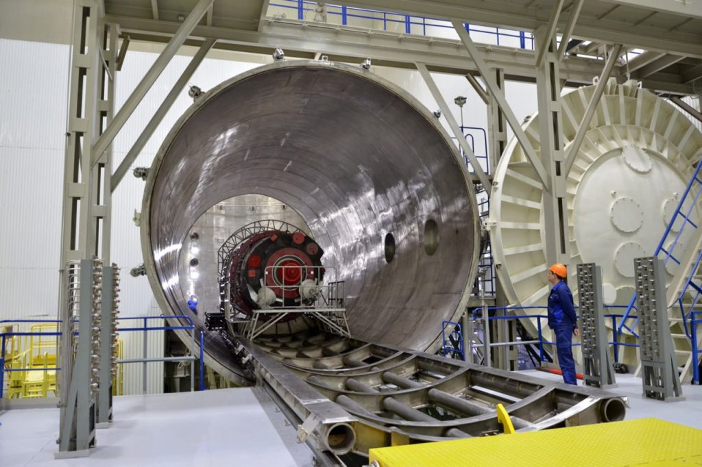 "Союз МС-25" отправлен в вакуумную камеру для испытаний самого корабля и его бортовых систем на герметичность