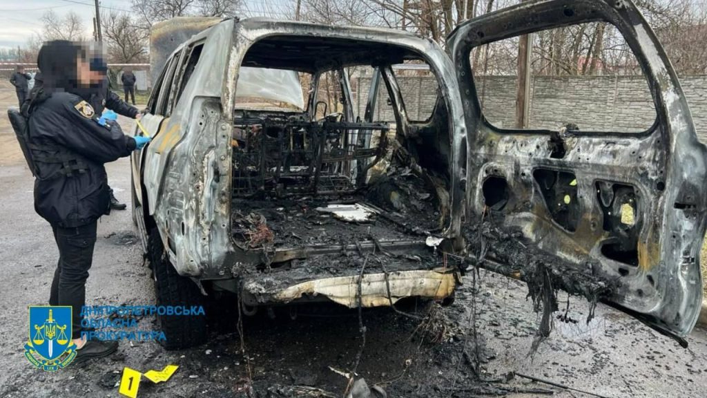 В Никополе Днепропетровской области был расстрелян автомобиль заместителя мэра города, сам украинский чиновник погиб на месте