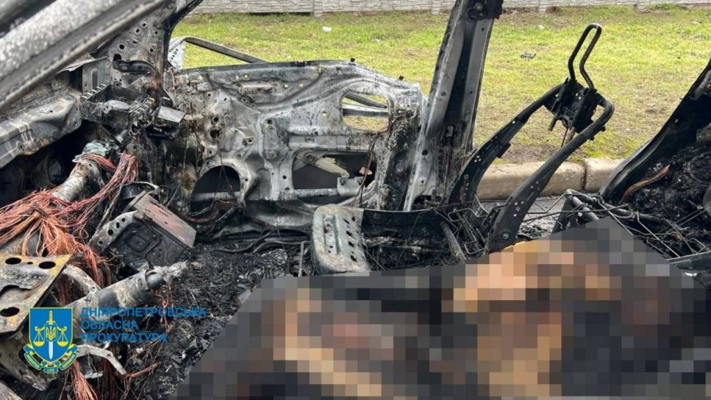 В Никополе Днепропетровской области был расстрелян автомобиль заместителя мэра города, сам украинский чиновник погиб на месте