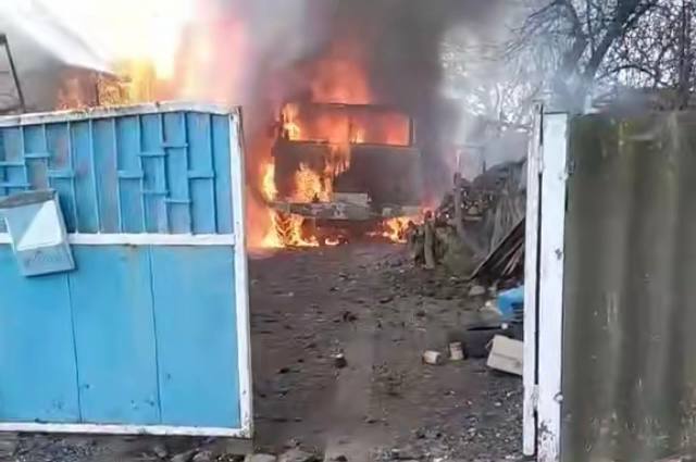 ГАЗ-66 - уничтожен. Где-то в зоне СВО