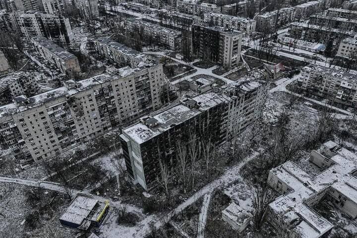 Авдеевка. Фронт подбирается к кварталу многоэтажек