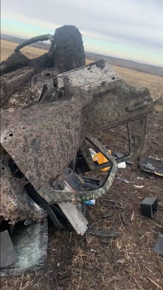 Внедорожник - уничтожен. В Харьковской области