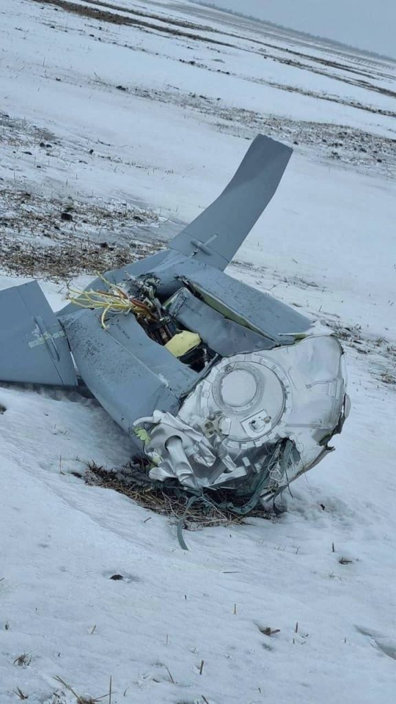 Неизвестный объект упал в поле в Еланском районе Волгоградской области