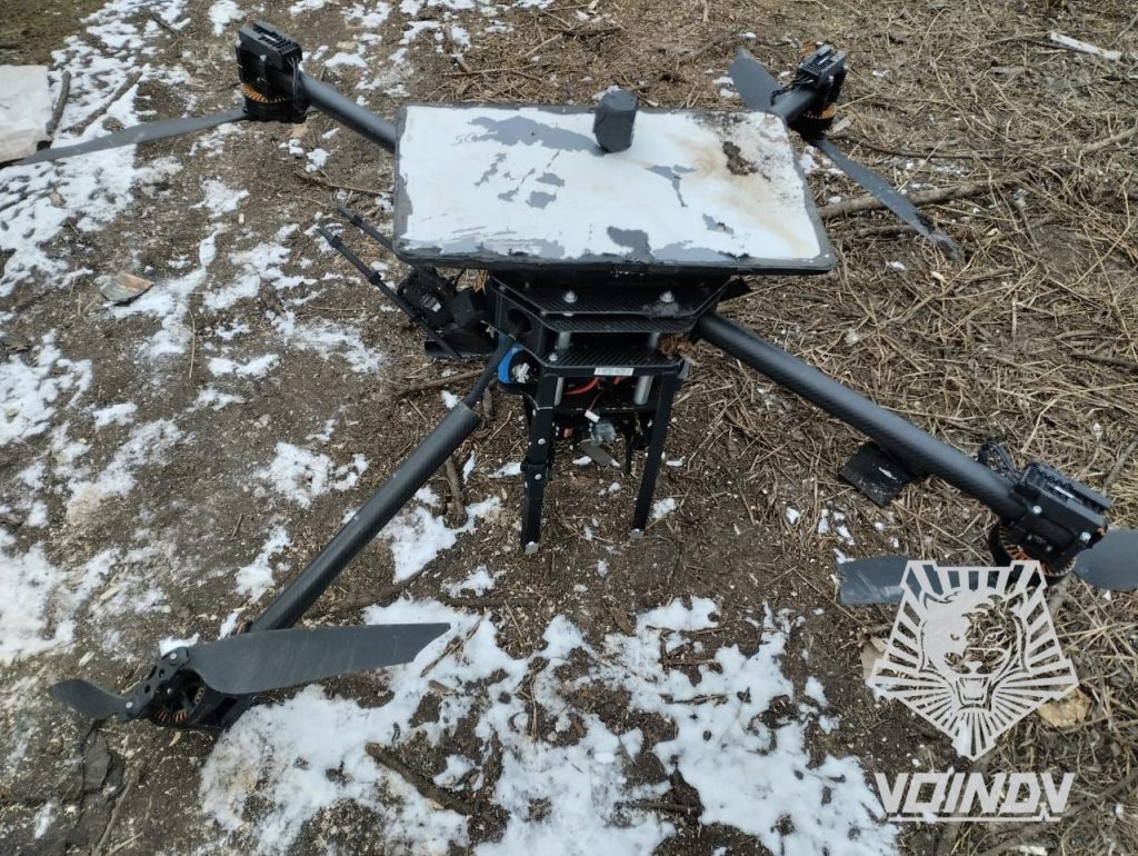 На Времевском направлении военнослужащие 1466 полка реализовали теорию наших диванных экспертов на практике — посадили дрон выстрелом из ружья картечью