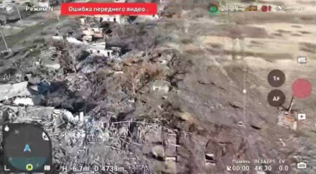 Т-64БВ - уничтожен. Возле трассы E50 в селе Первомайское Донецкой области
