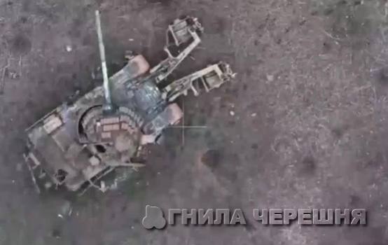 Т-72АВ - уничтожен