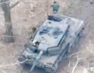 Leopard 2A4 - уничтожен. В селе Победа Донецкой области