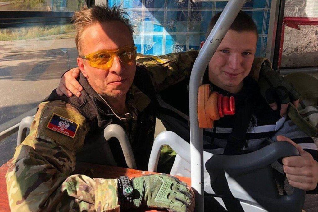 Иван Охлобыстин вручил 10 миллионов рублей бойцу с позывным "Рассвет" за первый уничтоженный американский Abrams