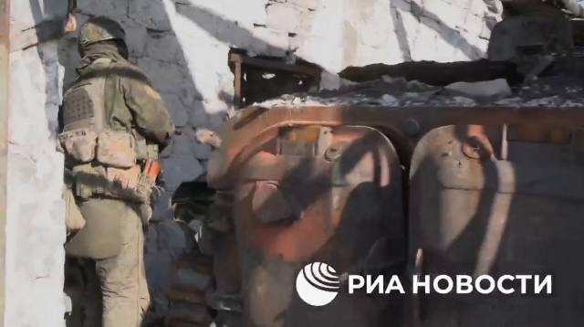 БМП-2 - уничтожена. В н.п Авдеевка Донецкой области
