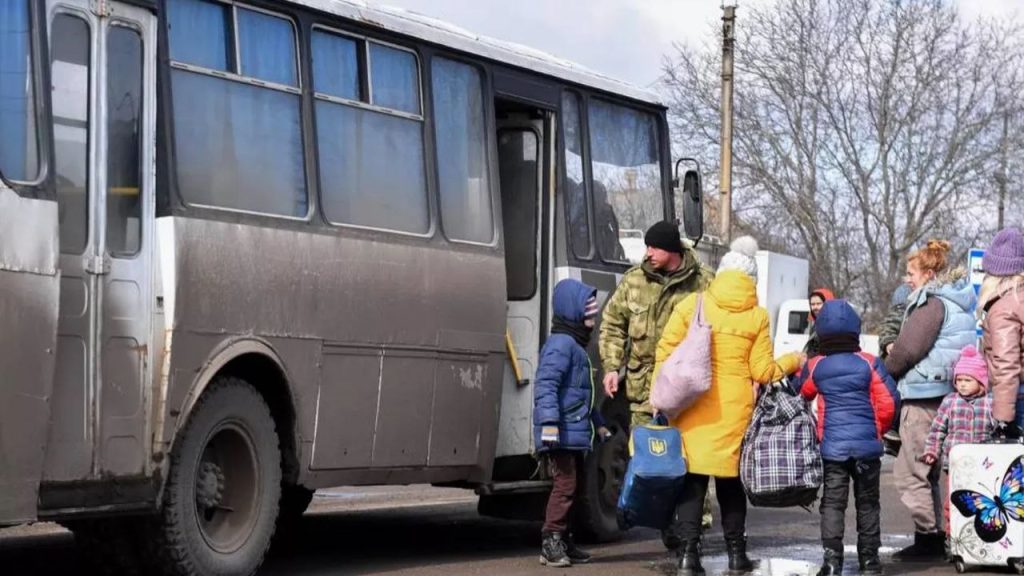 Власти Украины эвакуируют жителей Сумской области