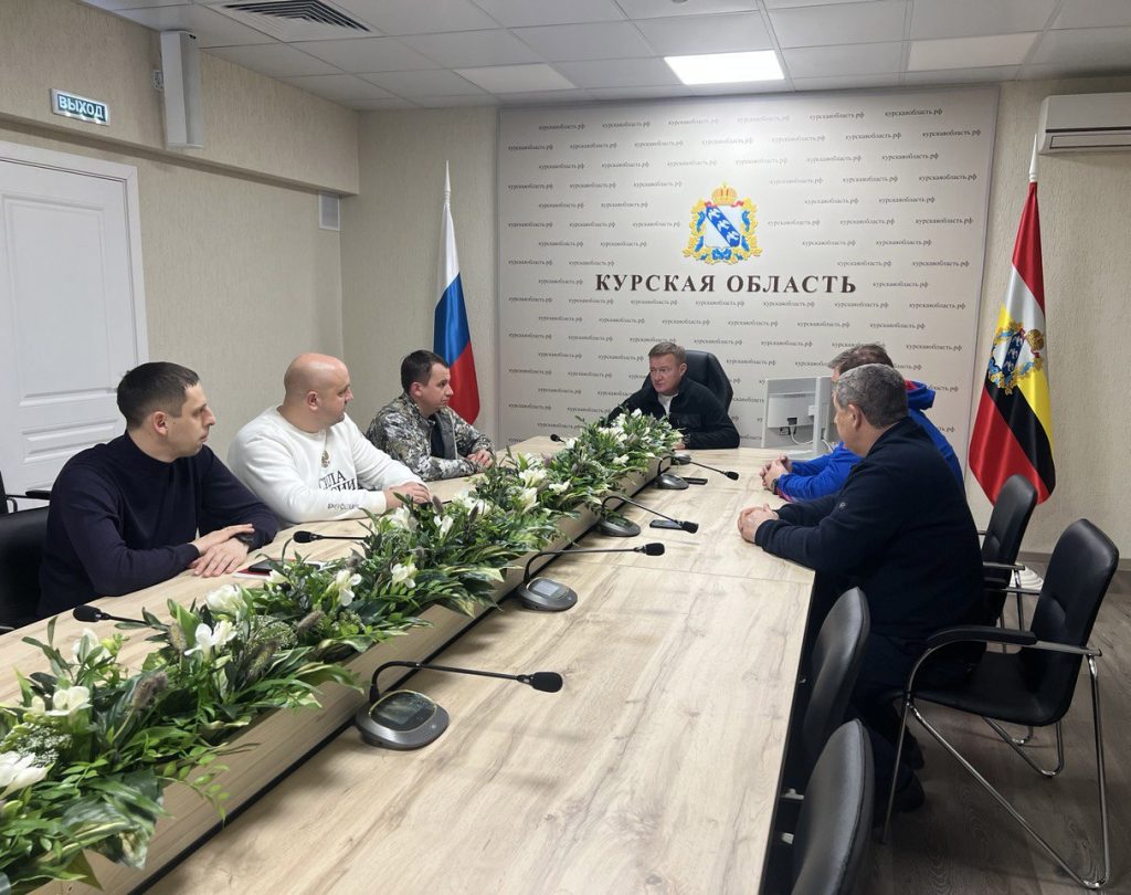 Обломки украинской ракеты упали в центре Курска