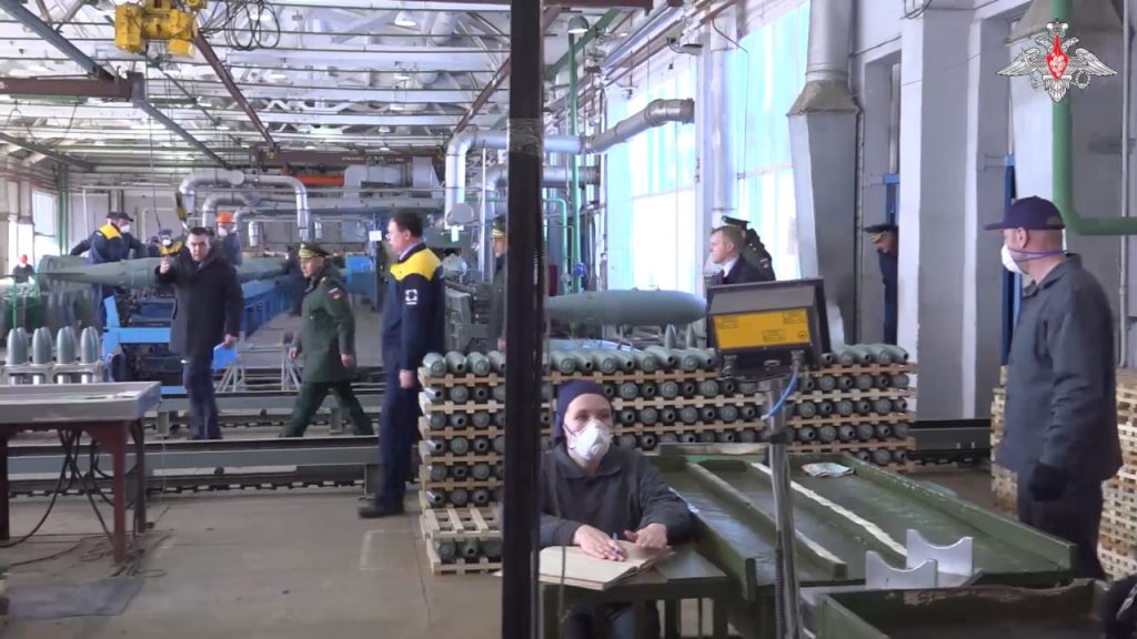 Началось массовое производство трехтонных ФАБ-3000