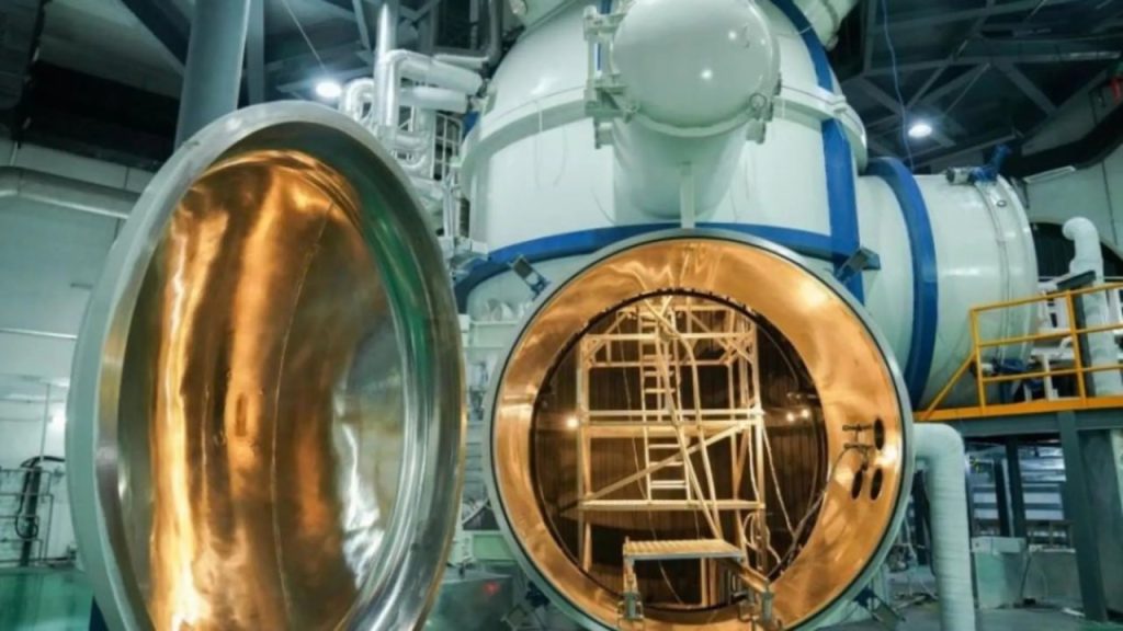 В Китае был введён в эксплуатацию крупнейший в мире симулятор космической среды